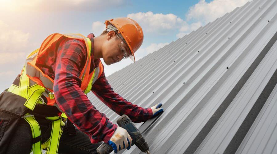 Professional Flat Roofing Installation in Aumsville, OR